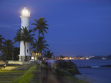 Lighthouse in the Fort at Dusk, Galle, Southern Province, Sri Lanka Photographie par Ian Trower