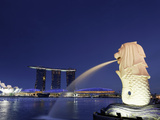 Singapore, Merlion Park, Merlion Fountain Photographic Print by Michele Falzone