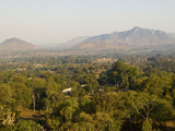 Malawi, Zomba, View over the Town of Zomba from the Lower Slopes of Zomba Plateau Photographie par John Warburton-lee