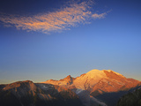 Mount Rainier Lit by Golden Morning Light, Mount Rainier National Park, Cascade Range, Washington Photographic Print by Geoffrey Schmid