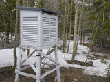A Weather Instrument Shelter in the Niwot Ridge Long-Term Ecological Research Site in Colorado Fotografie-Druck von Jon Van de Grift