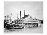 A Stern-Wheeler Loaded with Cotton Bales at New Orleans, C.1900 (B/W Photo) Reproduction procédé giclée par  American