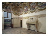 View of the Camera Dei Venti, Showing the Stucco Fireplace and Frieze with Zodiac Roundels Above Giclée-tryk af Giulio Romano