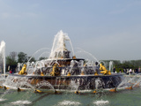 Fountain in a Garden, Bassin De Latone, Versailles, Paris, Ile-De-France, France Photographic Print by Panoramic Images 