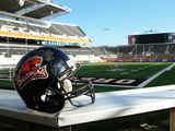 Oregon State University - Oregon State Football Helmet at Reser Stadium Fotografisk tryk Oregon State University - Oregon State Football Helmet at Reser Stadium Fotografisk tryk