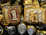 Florida State University - FSU Football Championship Rings Fotografisk tryk af Mike Olivella Florida State University - FSU Football Championship Rings Fotografisk tryk af Mike Olivella