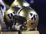 University of Washington - UW Helmets Sit at Husky Stadium Fotografisk tryk