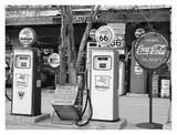 Gas Station Route 66 Posters af Richard Cummins