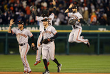 Detroit, MI - Oct 27: Detroit Tigers v SF Giants - Gregor Blanco, Hunter Pence and Brandon Crawford Photographic Print by Ezra Shaw