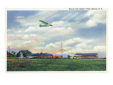 Elmira, New York - Glider Plane Leaving Harris Hill Field Prints by Lantern Press 