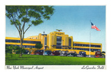 New York City, New York - View of La Guardia Airport Terminal Affiches par Lantern Press 