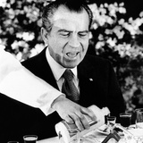 President Richard Nixon at a Chinese Banquet Photographic Print