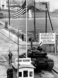 American Checkpoint on the Friedrichstrasse Crossing Point on the East-West Berlin Border Photographie