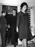 Lynda Bird Johnson and Actor George Hamilton, Leaving a New York Nightspot, Jun 23, 1967 Photographic Print