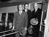 President Franklin Roosevelt Inspects the New Union Pacific Streamliners Photographic Print