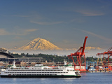 Ferry Leaving Seattle, Seattle, Washington, USA Photographic Print by Richard Duval