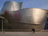 The Guggenheim Museum, Bilbao, Spain Fotografie-Druck von Walter Bibikow
