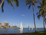 Ala Moana Beach Park, Waikiki, Honolulu, Oahu, Hawaii, USA Photographic Print by Douglas Peebles