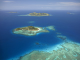 Matamanoa Island and Coral Reef, Mamanuca Islands, Fiji Photographie par David Wall