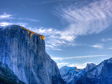 Sun Rises, First Light on Top of El Capitan, Yosemite, California, USA Photographie par Tom Norring