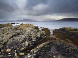 Stormy Conditions at Ord, Isle of Skye, Scotland Lámina fotográfica por Jon Gibbs Stormy Conditions at Ord, Isle of Skye, Scotland Lámina fotográfica por Jon Gibbs