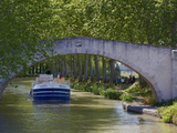 Navigation on Canal du Midi, UNESCO World Heritage Site, Languedoc Roussillon, France Photographie par  Tuul