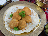 Falafel, Deep-Fried Balls or Patties Made from Ground Chickpeas and or Fava Beans, Arabic Countries Fotografie-Druck von Nico Tondini