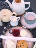 Cream Tea at the Castle by the Sea Tearoom, Scarborough, North Yorkshire, Yorkshire, England, UK Fotografie-Druck von Mark Sunderland