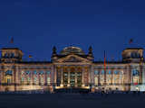 German Reichstag to the Blue Hour Photographic Print by Daniel Hohlfeld
