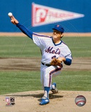Tom Seaver - Pitching Action Photo
