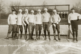 Ice hockey team of the Leipzig Sports Club, 1907 Photographic Print by Scherl 