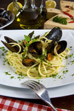 Spaghetti with Mussels (Mytilus Galloprovincialis), Cuisine Photographic Print by Nico Tondini