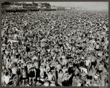Coney Island, 1945 Affiche par Arthur (Weegee) Fellig