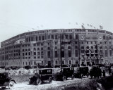 Yankee Stadium - outside/sepia - ©Photofile Foto