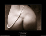 Collier de perles Affiche par John Carroll Doyle