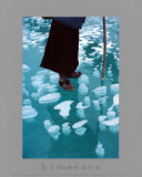 Bulles d'air dans les glaces du fleuve Zanskar Affiches par Olivier Föllmi