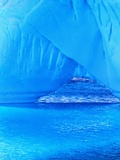 Mark Karrass - Natural Iceberg Arch - Fotografik Baskı Mark Karrass - Natural Iceberg Arch - Fotografik Baskı