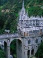 Santuario De Las Lajas Neo-Gothic Church, Las Lajas, Colombia Photographie par Krzysztof Dydynski