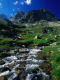 Alpine Stream and Mountain Scenery Near Furka Pass., Uri, Switzerland Photographie par Gareth McCormack