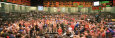 Large Group of People on the Trading Floor, Chicago Board of Trade, Chicago, Illinois, USA Lámina fotográfica por Panoramic Images