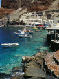 Fishing Harbour of Oia Village, Port of Ammoudi, Oia, Santorini (Thira), Cyclades Islands, Greece Lámina fotográfica por Marco Simoni