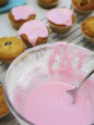 Pink Icing for Fairy Cakes Fotografie-Druck von Winfried Heinze
