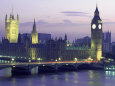 Houses of Parliament at Night, London, England Valokuvavedos tekijänä Walter Bibikow