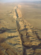 The San Andreas Fault Slashes the Desolate Carrizo Plain, Carrizo Plain, California Photographie par James P. Blair