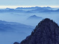 Landscape of Mt. Huangshan (Yellow Mountain), China Lámina fotográfica por Keren Su
