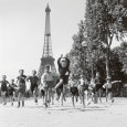 Photographies noir et blanc de groupes d'enfants Affiches